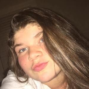 Meet your Posher, Jaymee